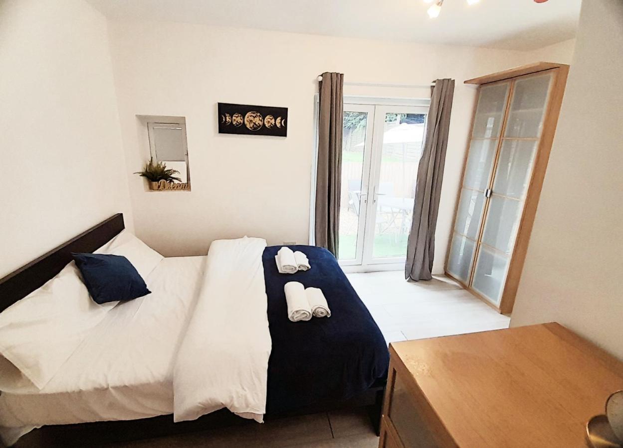 3Br 3Privateensuite - Close To Station - Parking Upon Request 에지웨어 외부 사진