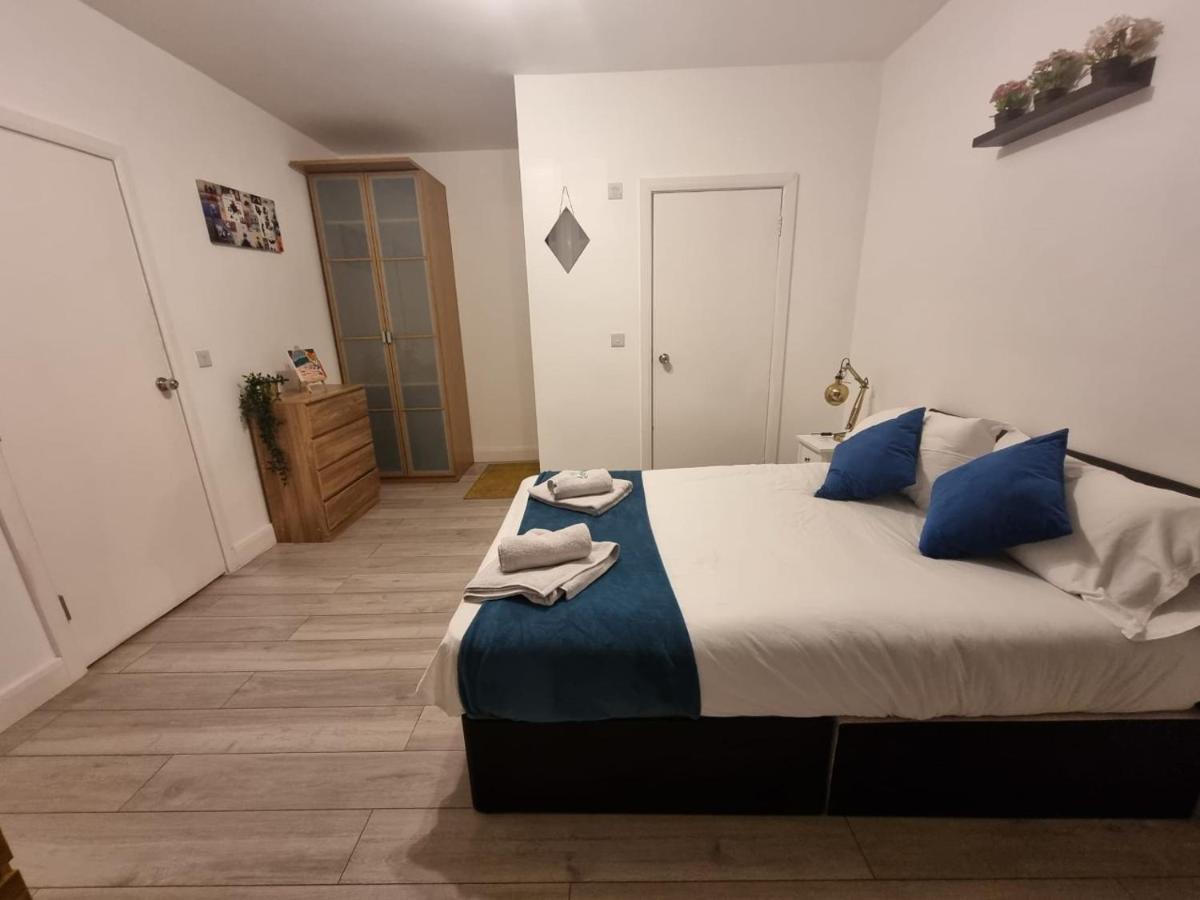 3Br 3Privateensuite - Close To Station - Parking Upon Request 에지웨어 외부 사진